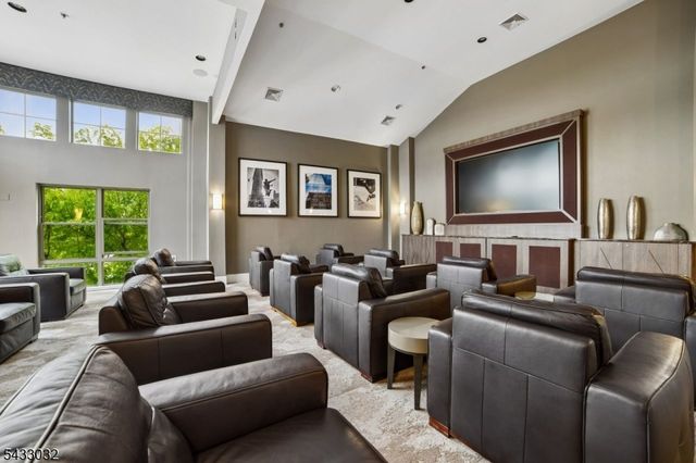 24 Ave At Port Imperial 215, West New York Town, NJ 07093