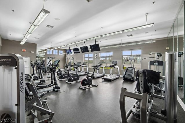 24 Ave At Port Imperial 215, West New York Town, NJ 07093