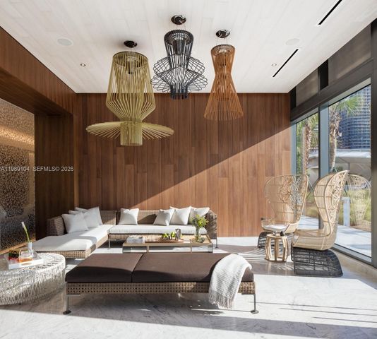 88 SW 7th St 2404, Miami, FL 33131