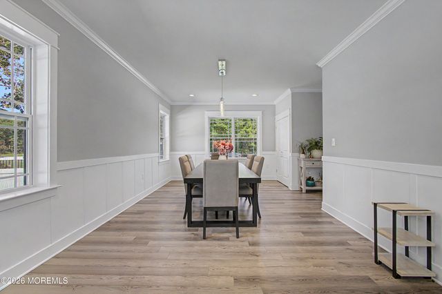 562 Egenolf Avenue, Bayville, NJ 08721