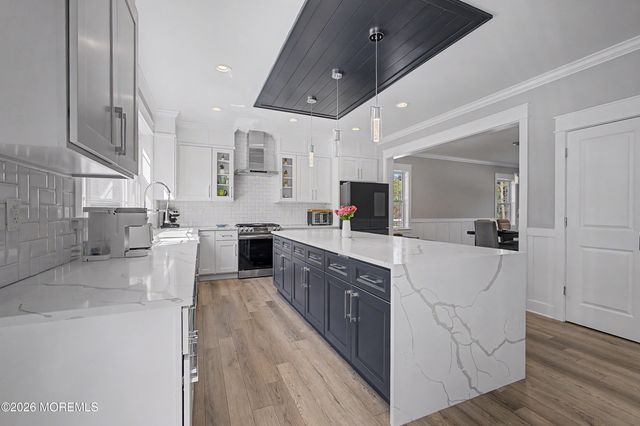 562 Egenolf Avenue, Bayville, NJ 08721
