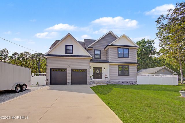 562 Egenolf Avenue, Bayville, NJ 08721
