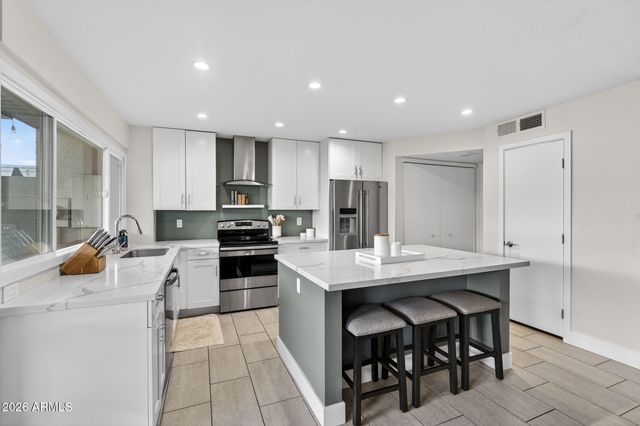 5058 N 83RD Street, Scottsdale, AZ 85250