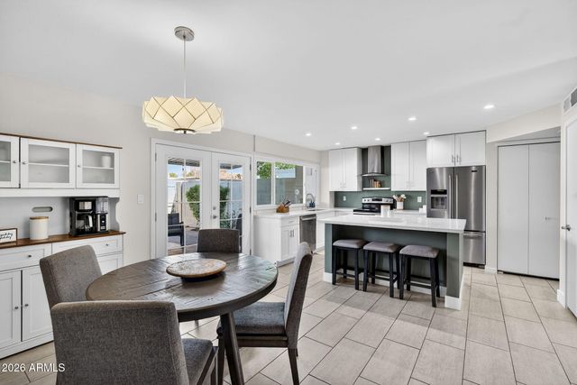 5058 N 83RD Street, Scottsdale, AZ 85250