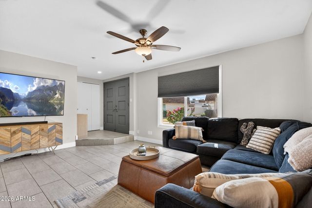 5058 N 83RD Street, Scottsdale, AZ 85250