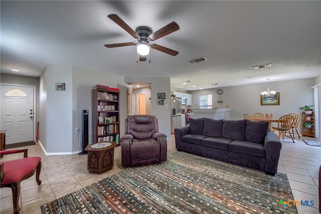 5709 Ping Way, Schertz, TX 78108