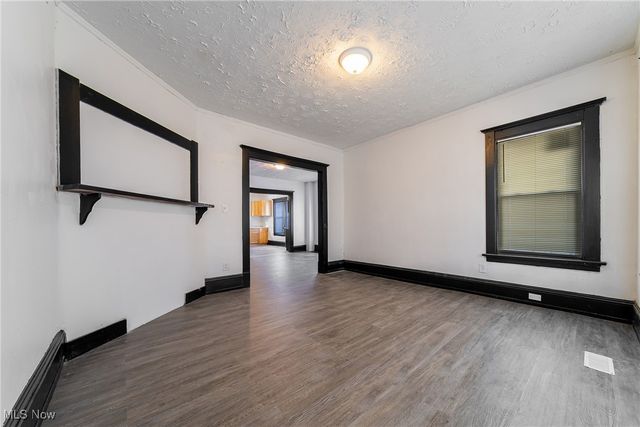 1760 Carlyon Road, East Cleveland, OH 44112