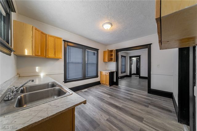 1760 Carlyon Road, East Cleveland, OH 44112