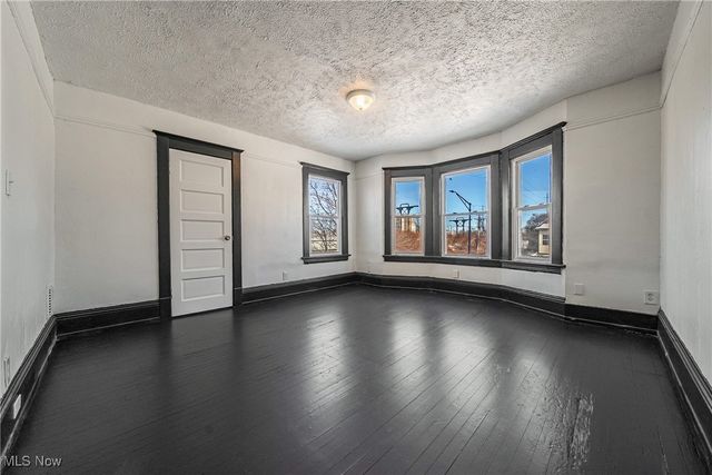 1760 Carlyon Road, East Cleveland, OH 44112