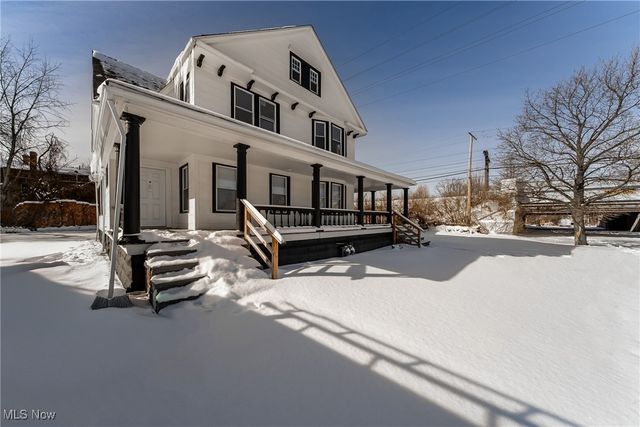 1760 Carlyon Road, East Cleveland, OH 44112