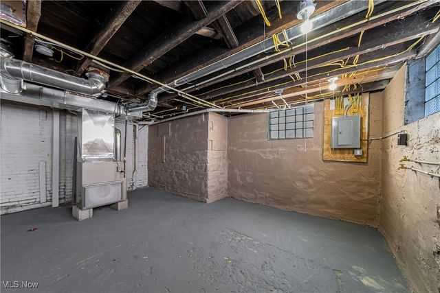 1760 Carlyon Road, East Cleveland, OH 44112