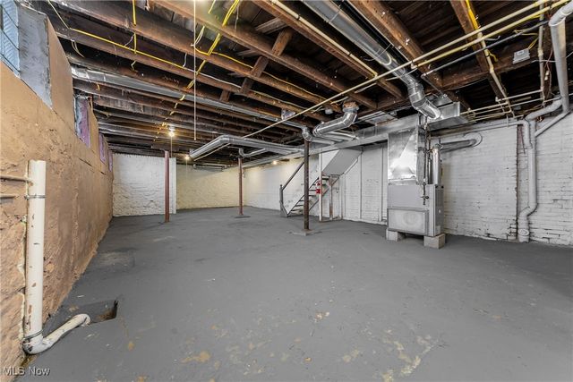 1760 Carlyon Road, East Cleveland, OH 44112