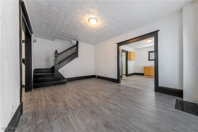 1760 Carlyon Road, East Cleveland, OH 44112