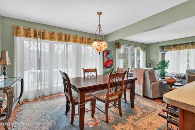 56 Violet Court, Toms River, NJ 08753