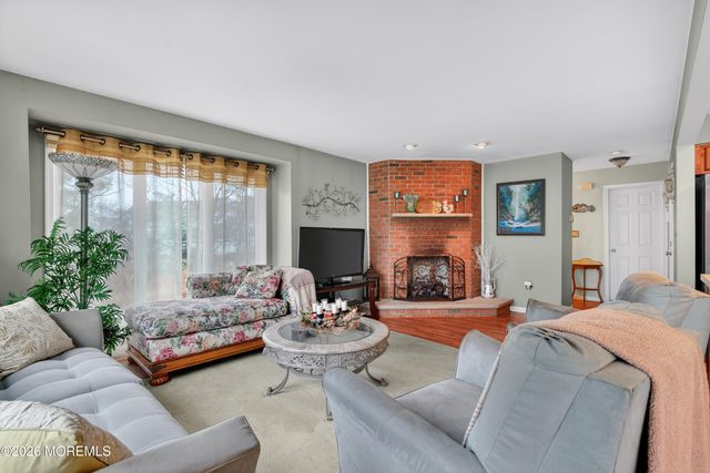 56 Violet Court, Toms River, NJ 08753