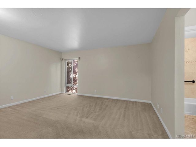 4663 W Ponds Cir, Littleton, CO 80123