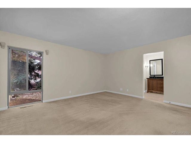 4663 W Ponds Cir, Littleton, CO 80123