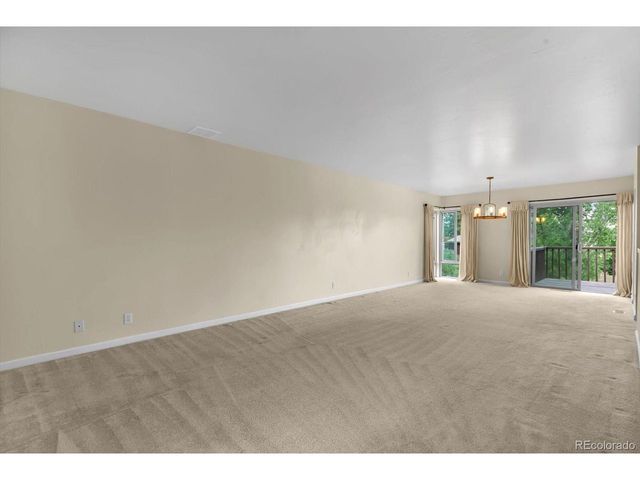 4663 W Ponds Cir, Littleton, CO 80123