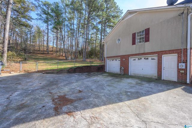 1402 SARDIS ROAD, Gardendale, AL 35071