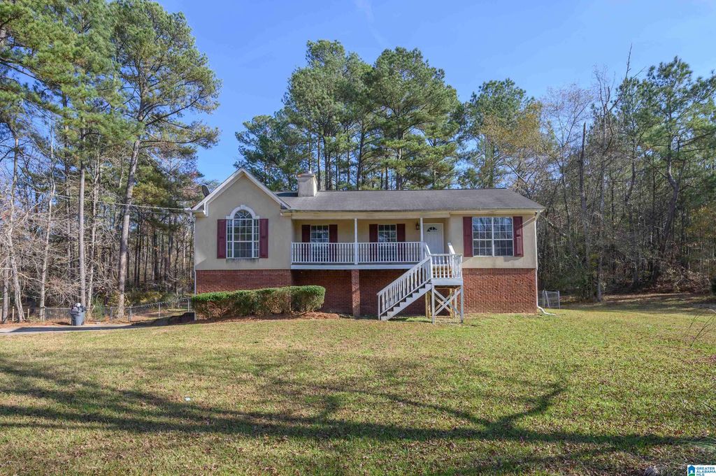 1402 SARDIS ROAD, Gardendale, AL 35071