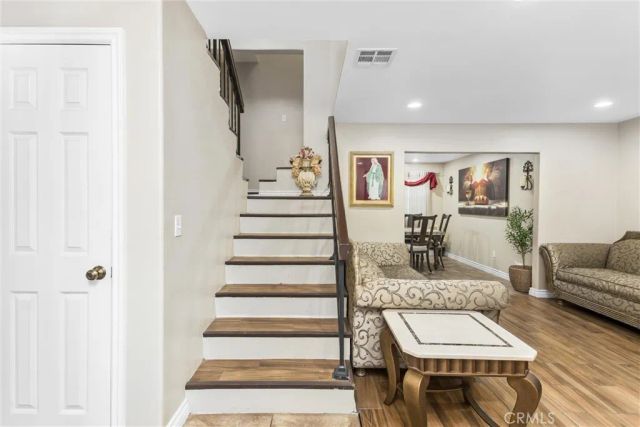 1001 Oak Glen, Colton, CA 92324