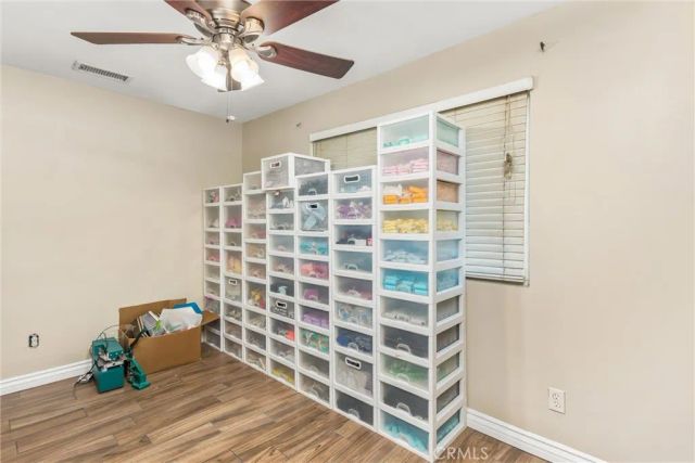 1001 Oak Glen, Colton, CA 92324