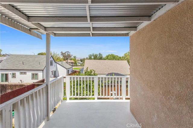 1001 Oak Glen, Colton, CA 92324