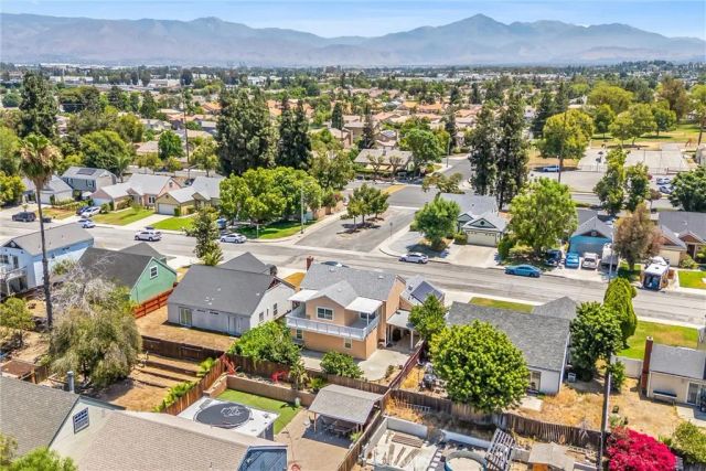 1001 Oak Glen, Colton, CA 92324