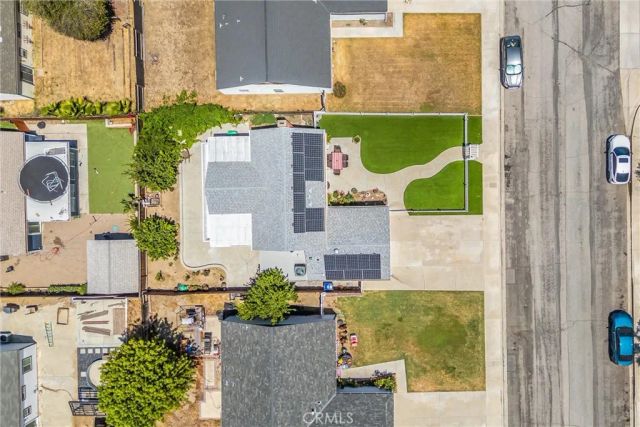 1001 Oak Glen, Colton, CA 92324