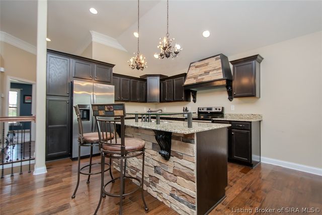 5445 Hawthorn Glen, Charlestown, IN 47111