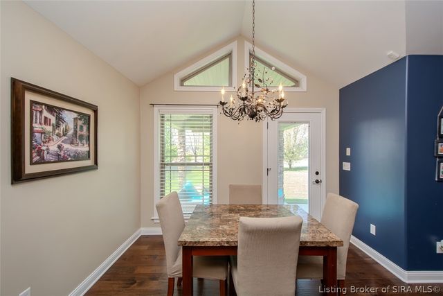 5445 Hawthorn Glen, Charlestown, IN 47111