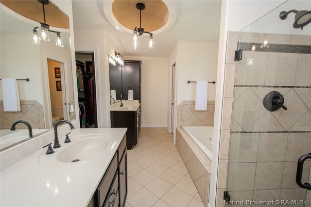 5445 Hawthorn Glen, Charlestown, IN 47111