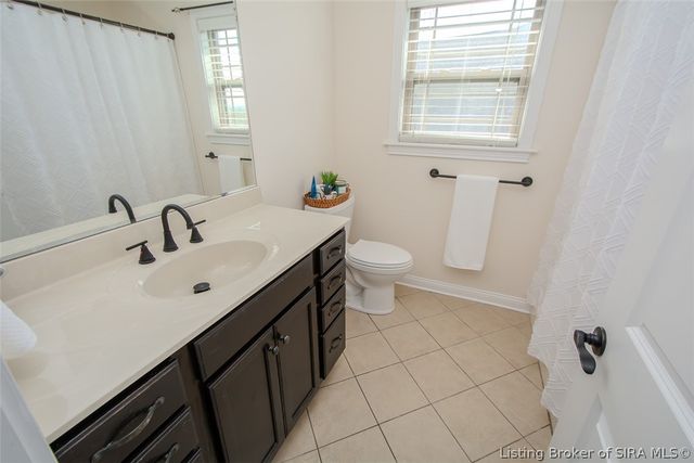 5445 Hawthorn Glen, Charlestown, IN 47111