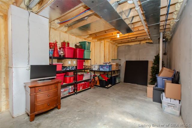5445 Hawthorn Glen, Charlestown, IN 47111