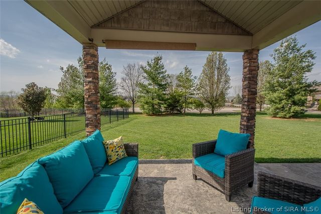 5445 Hawthorn Glen, Charlestown, IN 47111