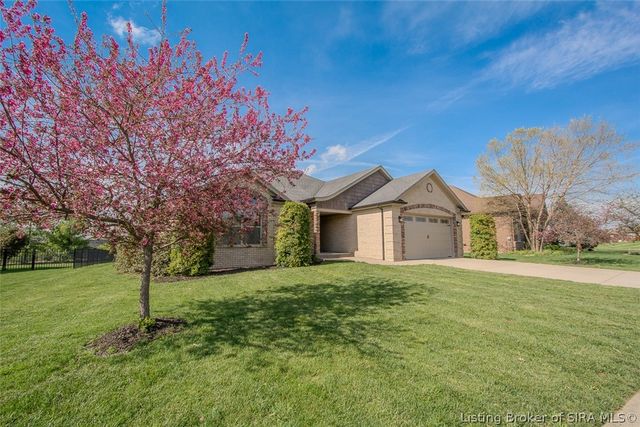 5445 Hawthorn Glen, Charlestown, IN 47111