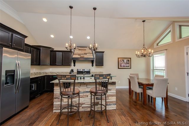 5445 Hawthorn Glen, Charlestown, IN 47111