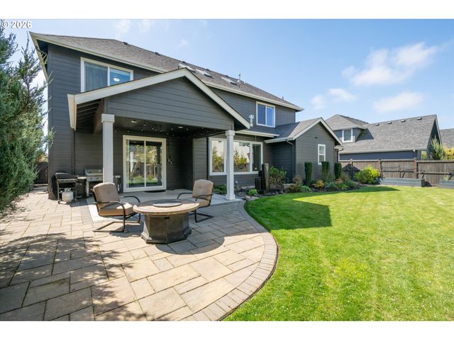 2251 LATHEN Way, Eugene, OR 97408