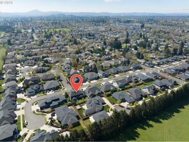 2251 LATHEN Way, Eugene, OR 97408