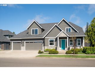 2251 LATHEN Way, Eugene, OR 97408