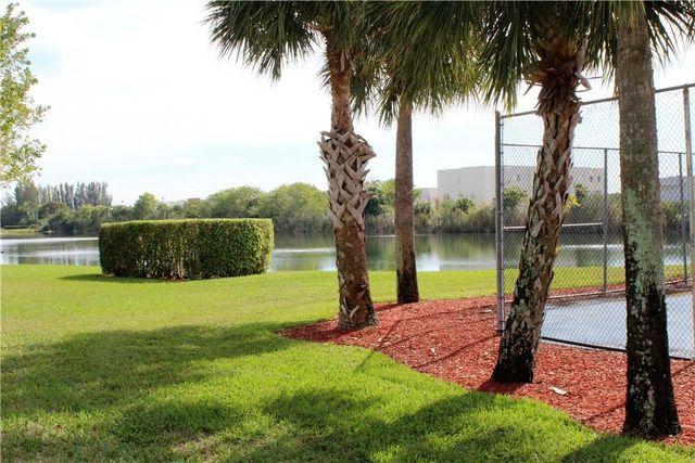 5800 French Plum Lane, Tamarac, FL 33321