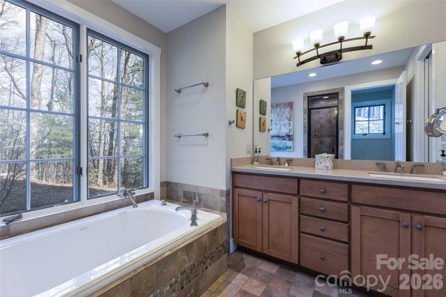 315 Jocassee Trail, Sapphire, NC 28774
