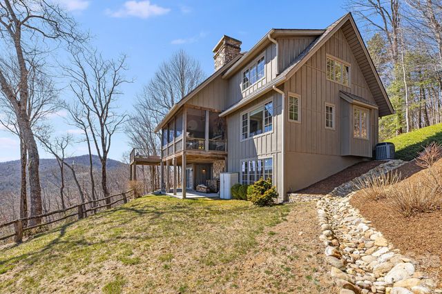 315 Jocassee Trail, Sapphire, NC 28774