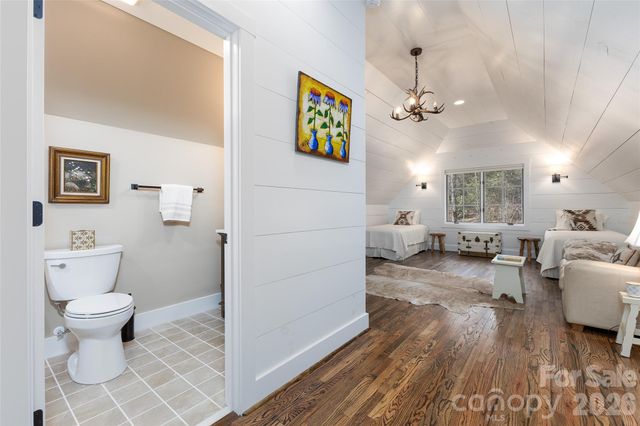 315 Jocassee Trail, Sapphire, NC 28774