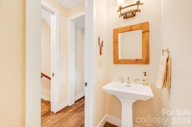 315 Jocassee Trail, Sapphire, NC 28774