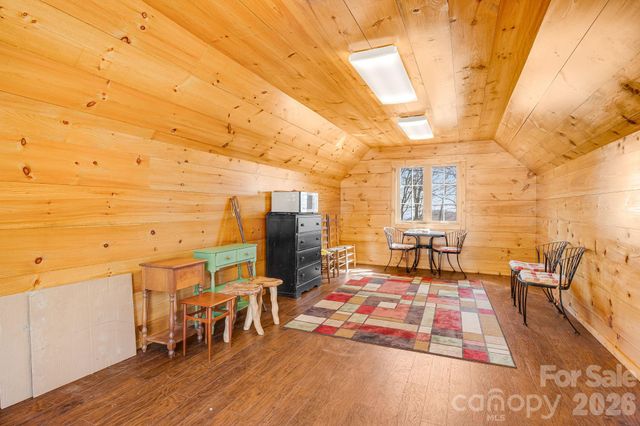 315 Jocassee Trail, Sapphire, NC 28774