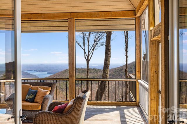 315 Jocassee Trail, Sapphire, NC 28774