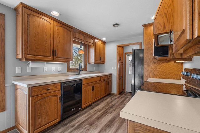 1021 WISHART AVENUE, De Pere, WI 54115