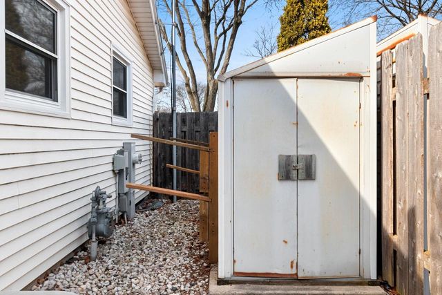 1021 WISHART AVENUE, De Pere, WI 54115