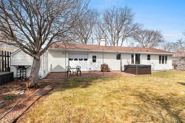 1021 WISHART AVENUE, De Pere, WI 54115